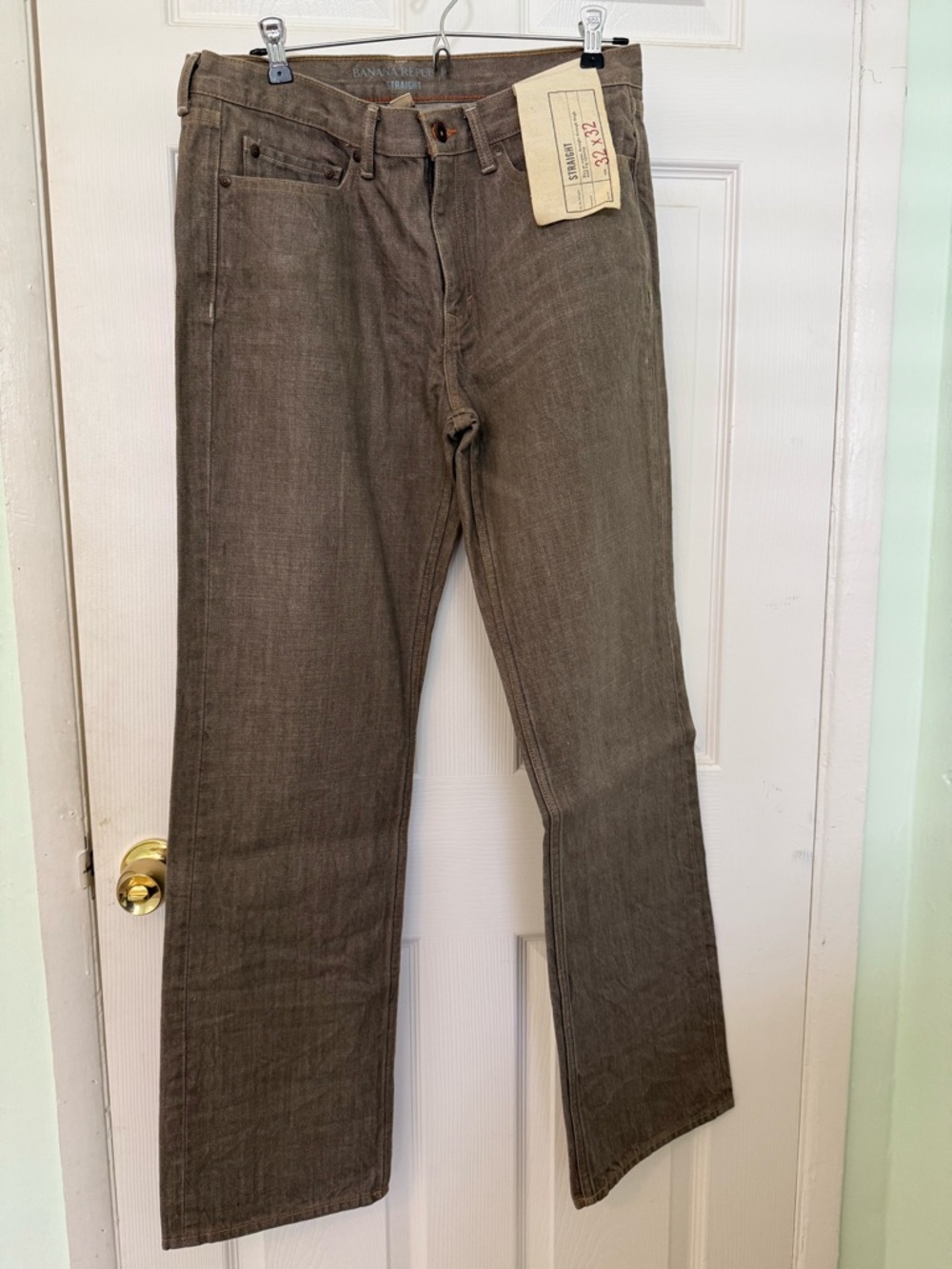 Banana Republic Men’s New With Tags 5 Pocket  Straight Leg Jeans Tan Otter 32/32